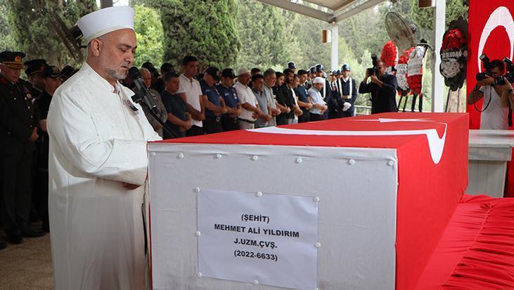 Şırnak’ta şehit olan uzman çavuşun cenazesi Adana’da defnedildi